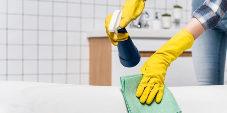 Os deslizes que atrapalham a hora de limpar o banheiro sem você perceber