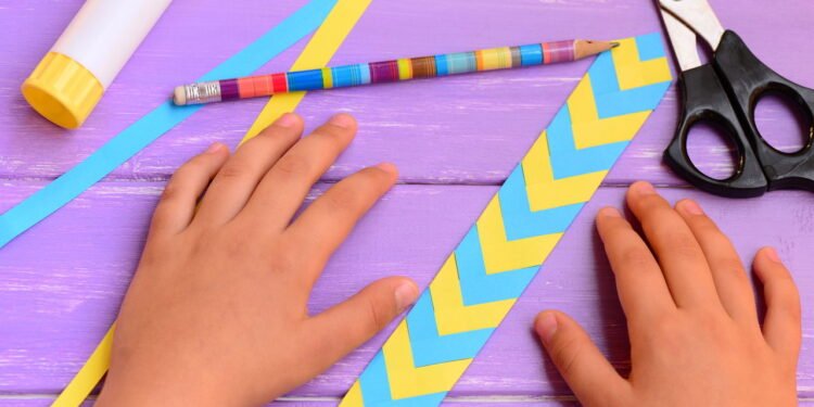 O marcador de página mais criativo e sustentável que você pode fazer em casa