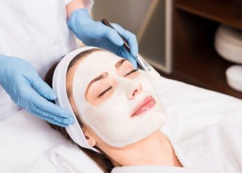 Para que serve a aveia no rosto, segundo os especialistas?