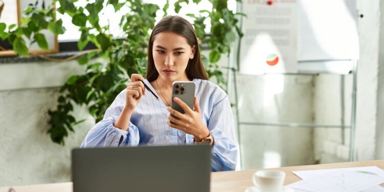 Como controlar a ansiedade por notificações - Créditos: depositphotos.com / HayDmitriy