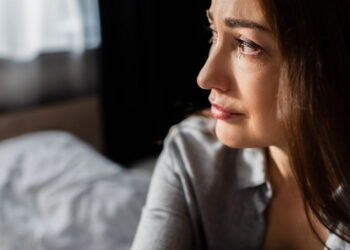 O que acontece quando sentimos “energia pesada” em um lugar?