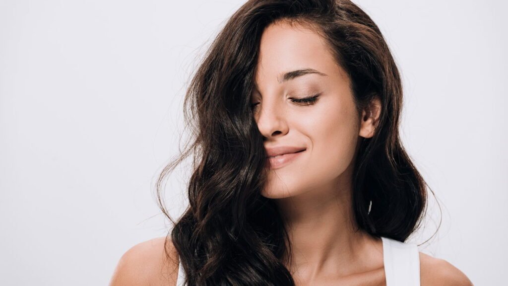 Como usar vinagre de maçã para cuidar da pele de forma caseira