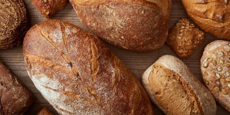5 dicas para identificar o pão mais saudável segundo nutricionistas