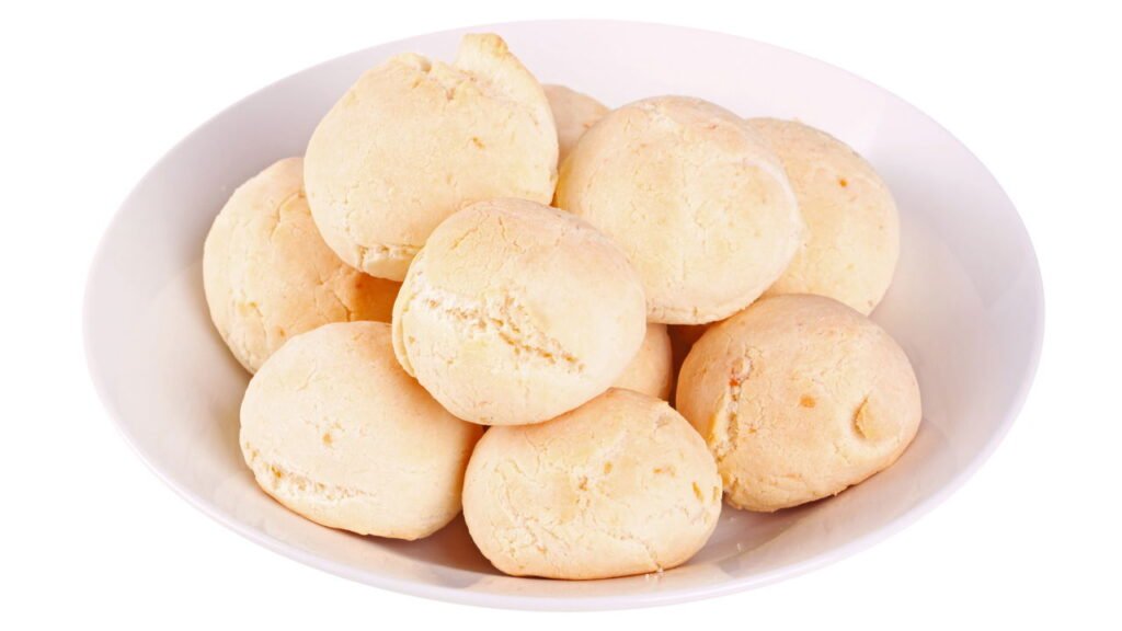Receita de pãozinho de tapioca fácil e irresistível para o seu dia