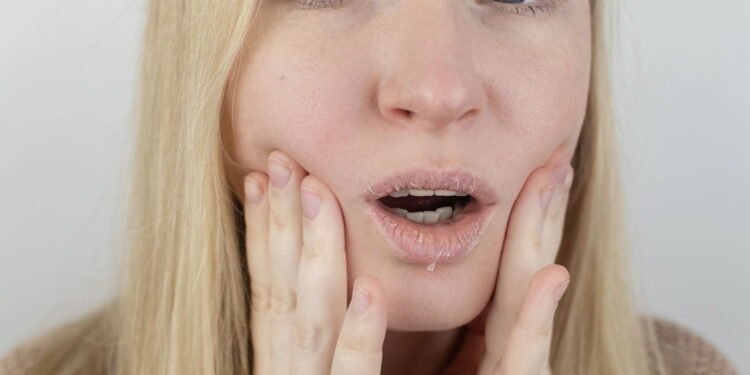 Pele ressecada - Créditos: depositphotos.com / Alena1919