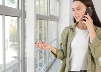 O que significa quando alguém não atende ligações, segundo a psicologia