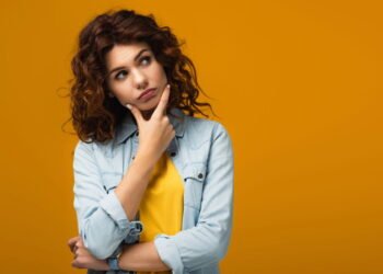 O que significa quando você sempre esquece o nome das pessoas, segundo a psicologia