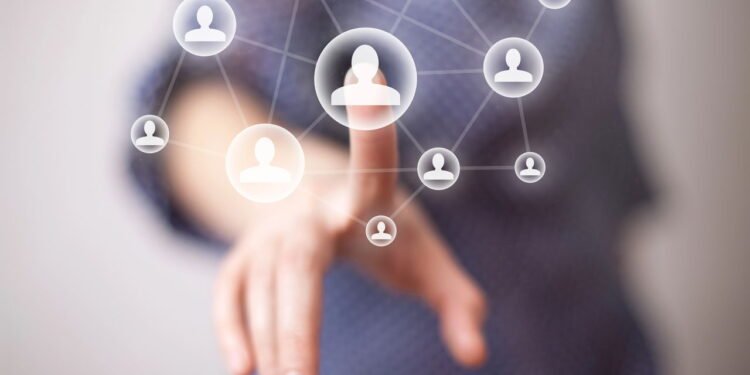 O que significa não publicar nada nas redes sociais, segundo a psicologia