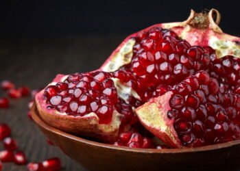 Quem inclui essa fruta na dieta sente diferença na saúde em poucos dias