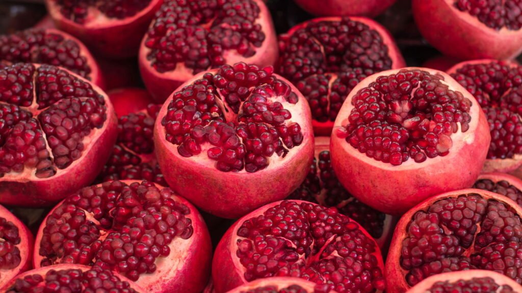 Quem inclui essa fruta na dieta sente diferença na saúde em poucos dias