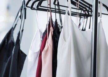 Como lavar roupas delicadas de renda sem danificar