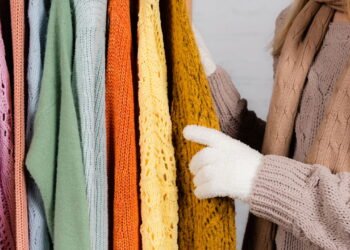 5 cuidados para lavar jaquetas e garantir peças de inverno perfeitas