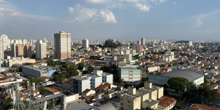 5 cidades brasileiras que se destacam no IDH em 2025