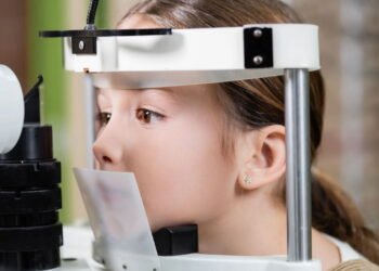 3 Sinais que indicam problemas de visão em crianças