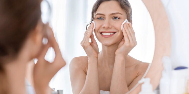 O segredo para a pele jovem das celebridades está nas farmácias