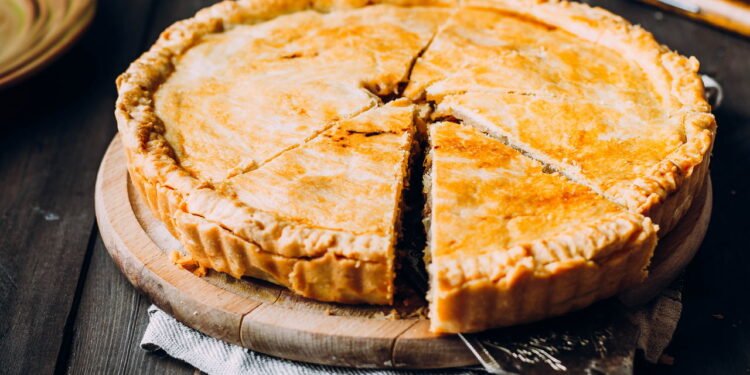 Receita clássica de torta de carne moída com purê para qualquer ocasião