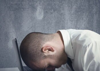 Por que você não sai de um emprego ruim, segundo a psicologia