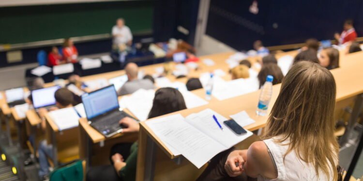 As melhores cidades universitárias do Brasil para estudar e viver bem