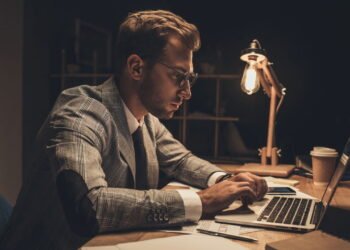 Por que algumas pessoas são mais criativas à noite?