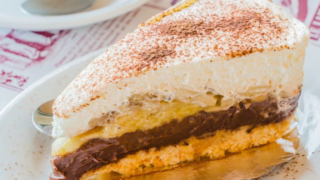 Receita com 6 ingredientes simples cria a sobremesa mais elogiada das festas