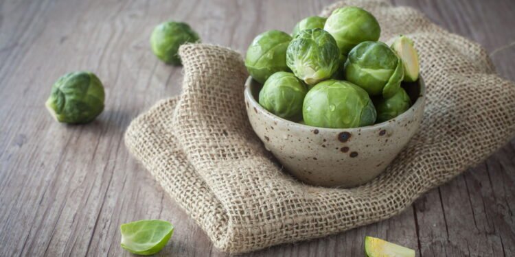 Couve-de-Bruxelas - Créditos: depositphotos.com / sabinoparente
