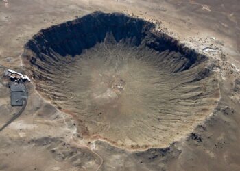 Gana tem um tesouro raro, uma cratera feita quando um meteoro atingiu a Terra