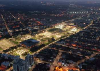 Cidade catarinense se destaca por indústrias e vagas de empregos