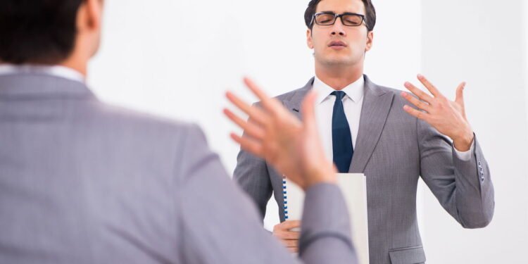 Gagueira - Créditos: depositphotos.com / Elnur_