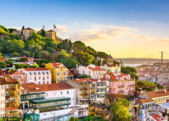 Nessas cidades europeias você divide apartamento e mora melhor que pagando sozinho no Brasil