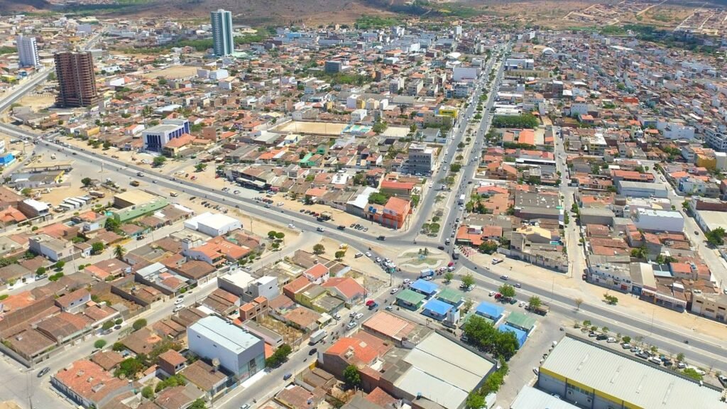 Cidade pernambucana virou modelo de sucesso na indústria da moda nacional