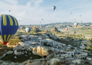 O país que está punindo quem não espera o avião pousar