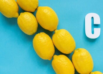 Essa fruta tem 10 vezes mais vitamina C que a tangerina