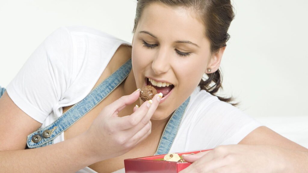 Se você fica casado durante a tarde, esses 5 alimentos podem mudar seu dia