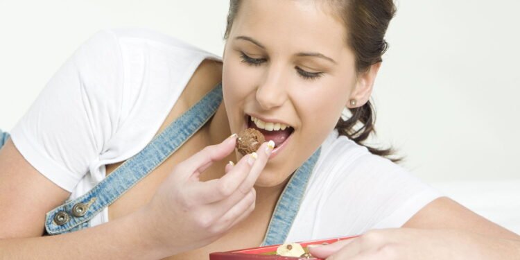 Se você fica casado durante a tarde, esses 5 alimentos podem mudar seu dia