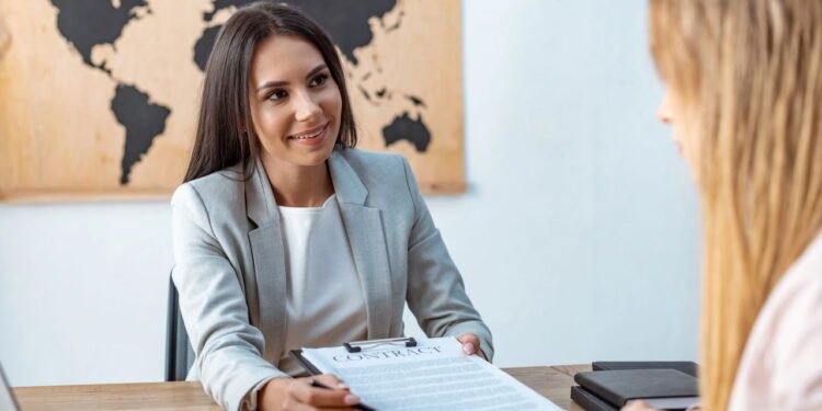 O que analisar antes de contratar uma agência de passeio turístico