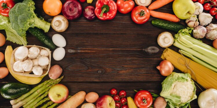 7 alimentos que reduzem o risco de catarata e fortalecem a visão