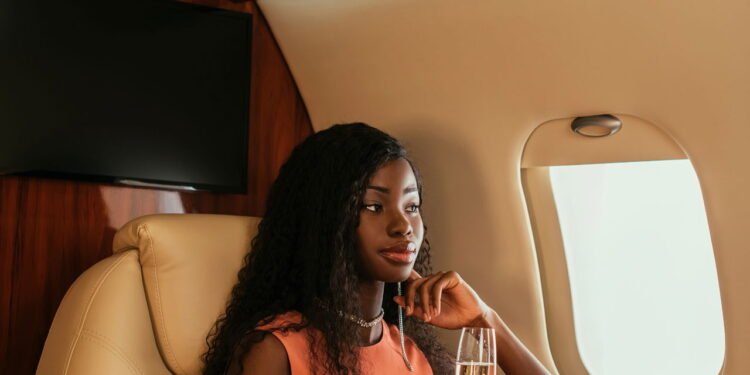 Assento avião - Créditos: depositphotos.com / VitalikRadko