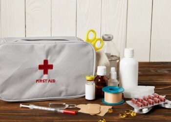 Cuidados ao viajar com remédios que exigem frio constante