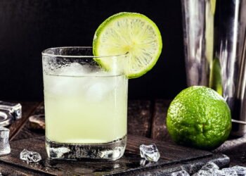 A cidade da cachaça artesanal encanta com paisagem de tirar o fôlego