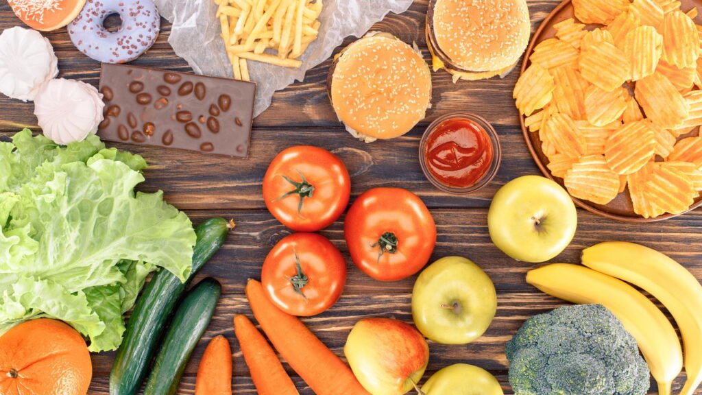 6 mitos sobre colesterol alto que os nutricionistas querem que você pare de acreditar