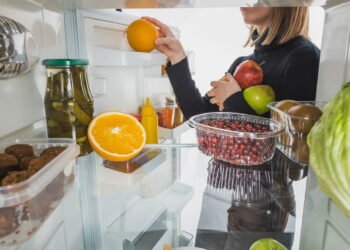 Não é por questões de higiene: por que potes de comida não devem ser armazenados na geladeira