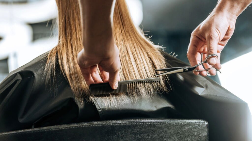 7 erros capilares que instantaneamente fazem mulheres com mais de 40 anos parecerem mais velhas