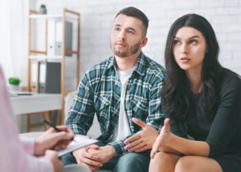 9 sinais de que você está apaixonado por alguém que nunca te amará de volta