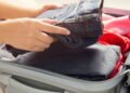 Como organizar a mala para nunca mais encontrar roupas amassadas