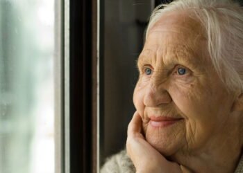 Cientistas descobrem que pessoas que vivem até os 100 anos compartilham essa habilidade