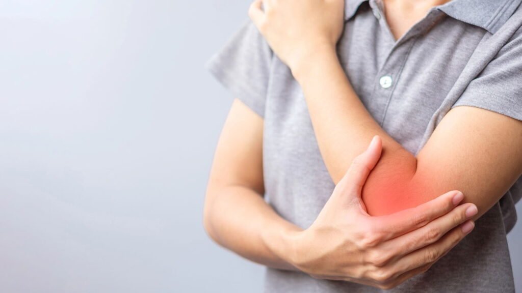 Dados que mostram como prevenir dor no cotovelo em esporte e trabalho manual