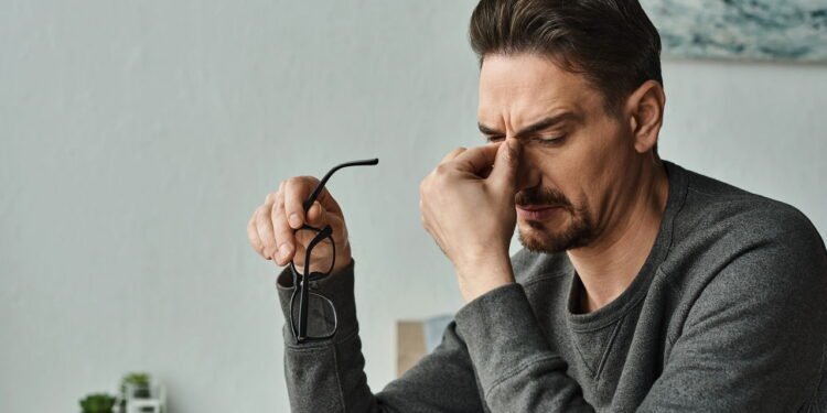 Fadiga - Créditos: depositphotos.com / IgorVetushko