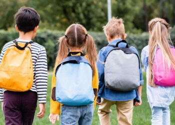 8 perguntas para fazer ao seu filho para verificar sua saúde mental