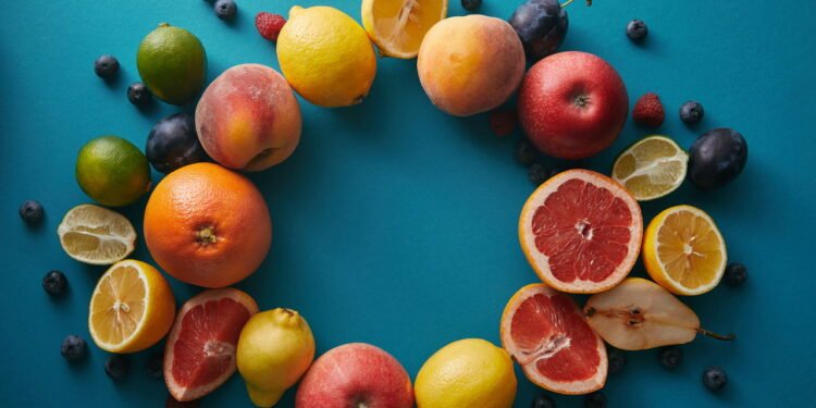 As 6 melhores frutas ricas em antioxidantes para reduzir a inflamação, de acordo com um nutricionista