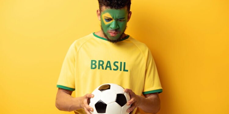 Sua camisa de time desbota ao lavar? Veja como evitar isso